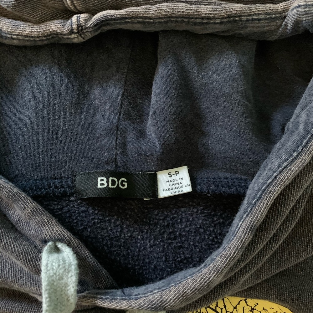 Sweatshirt - Picture 3 of 3